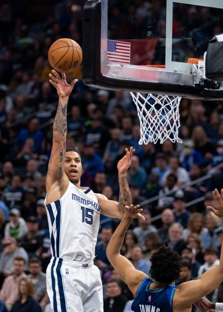 包含雄鹿B队翻盘灰熊,克莱高光表现的词条 包含雄鹿B队翻盘灰熊,克莱高光表现的词条