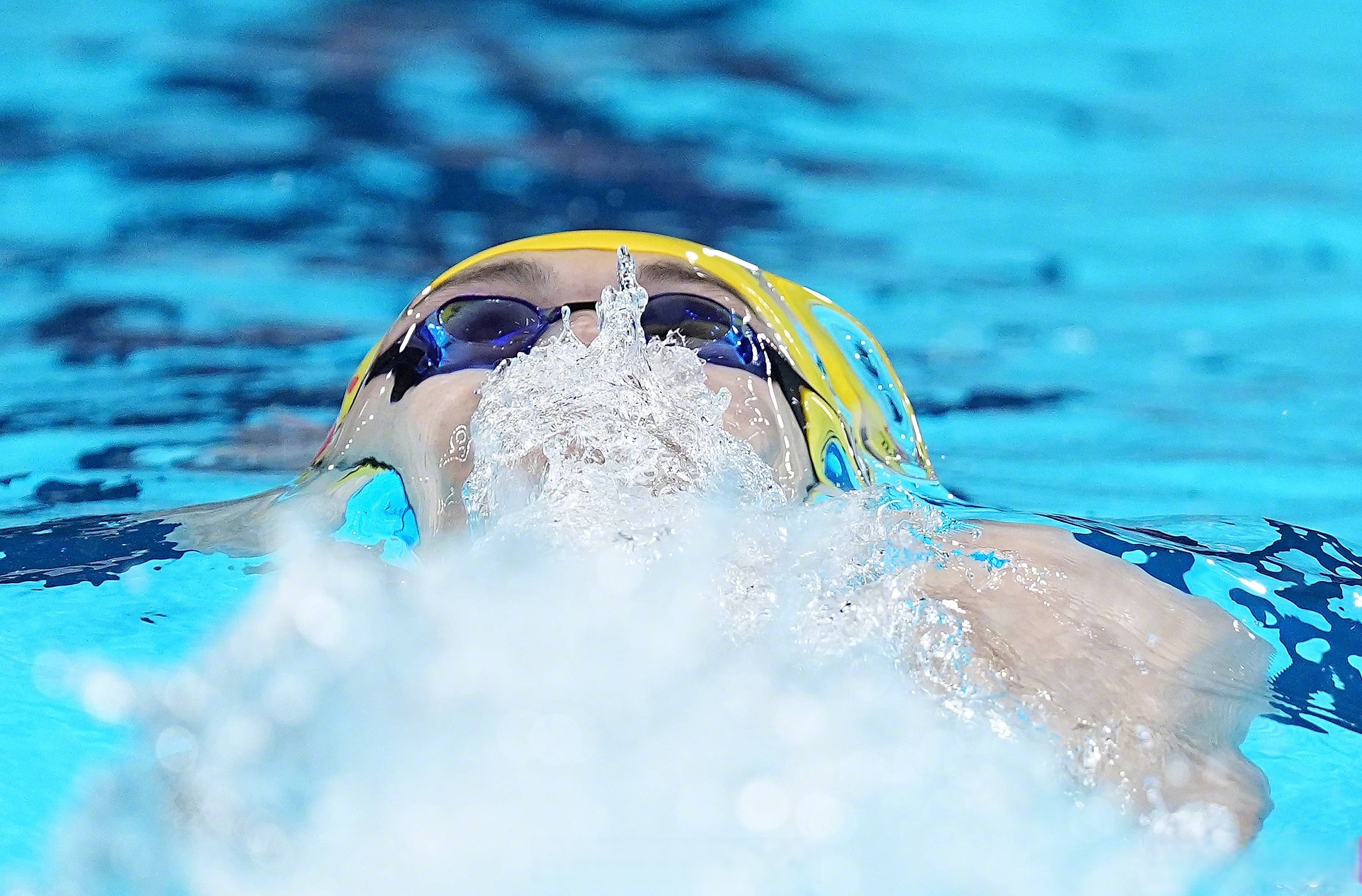 泰国选手打破游泳新世界纪录 泰国选手打破游泳新世界纪录