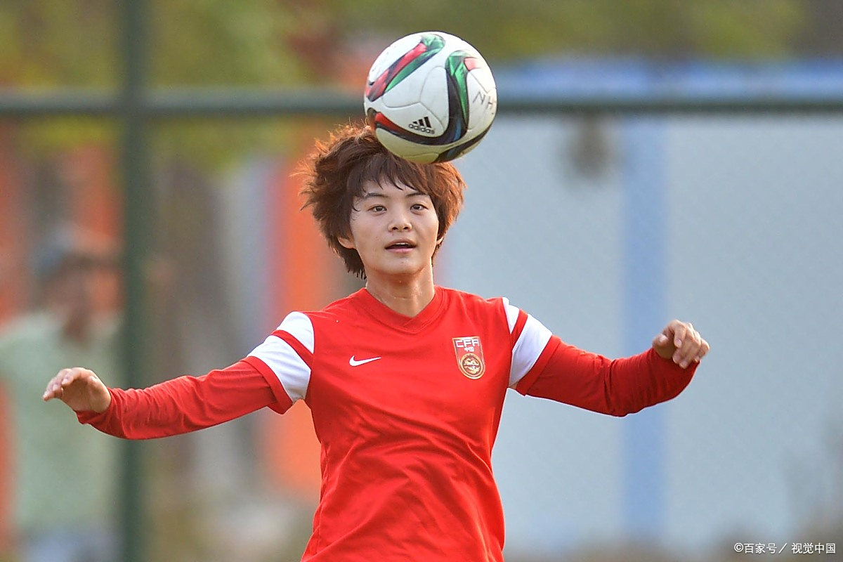 关于女足名将王霜交流俱乐部经验的信息 关于女足名将王霜交流俱乐部经验的信息