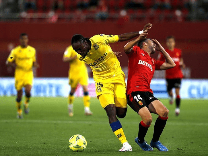 甘冈击败实力强劲对手，取得宝贵分的简单介绍