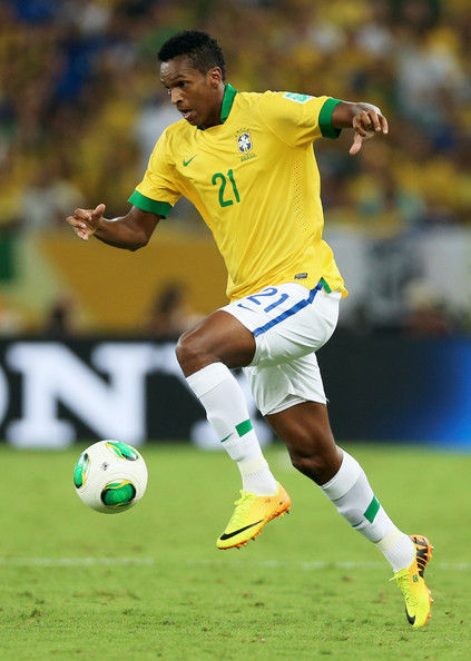 中国鏖战巴黎，穆勒关键制胜