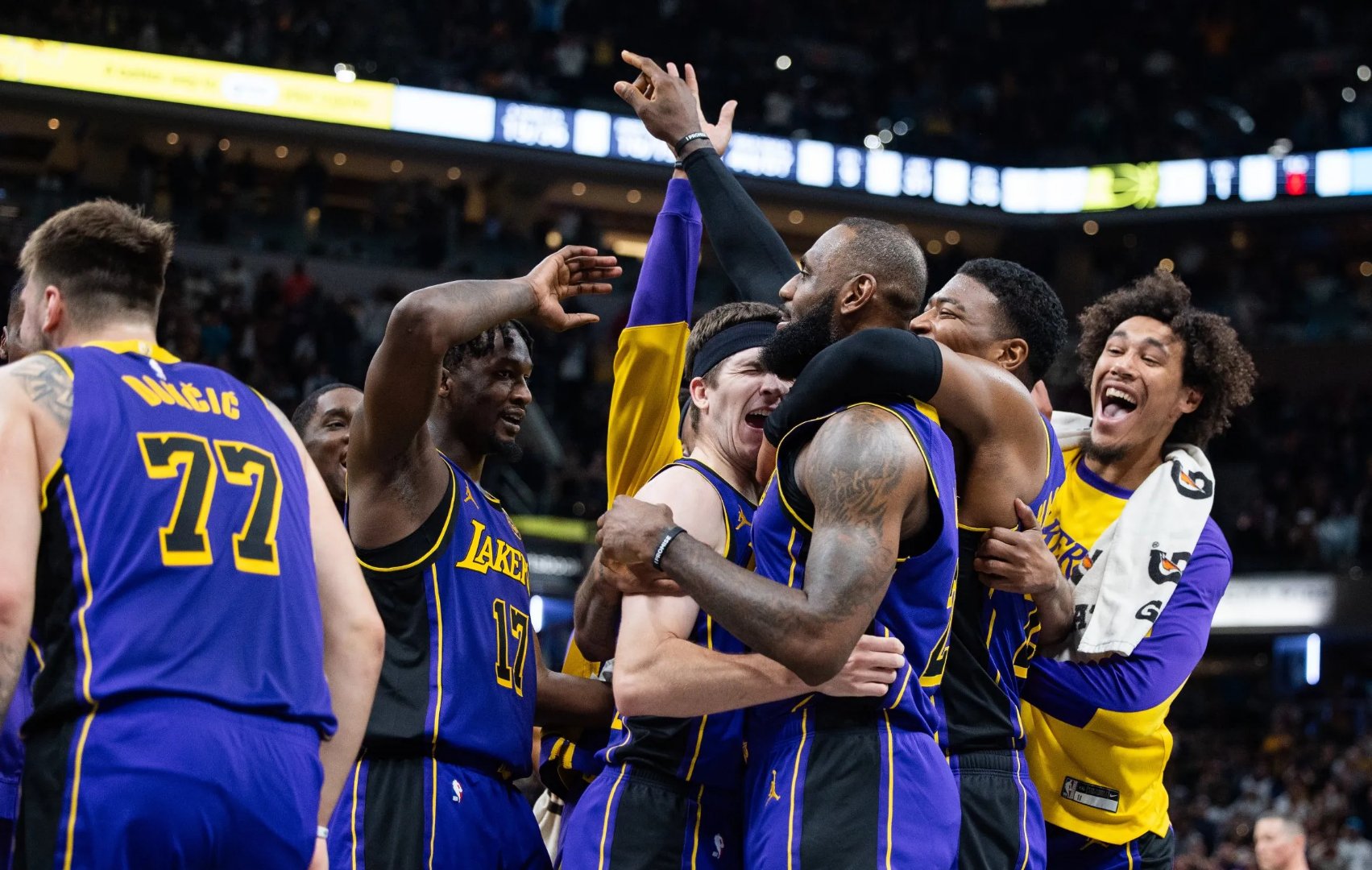 开云下载-湖人横扫北京队，拉文状态火热的简单介绍