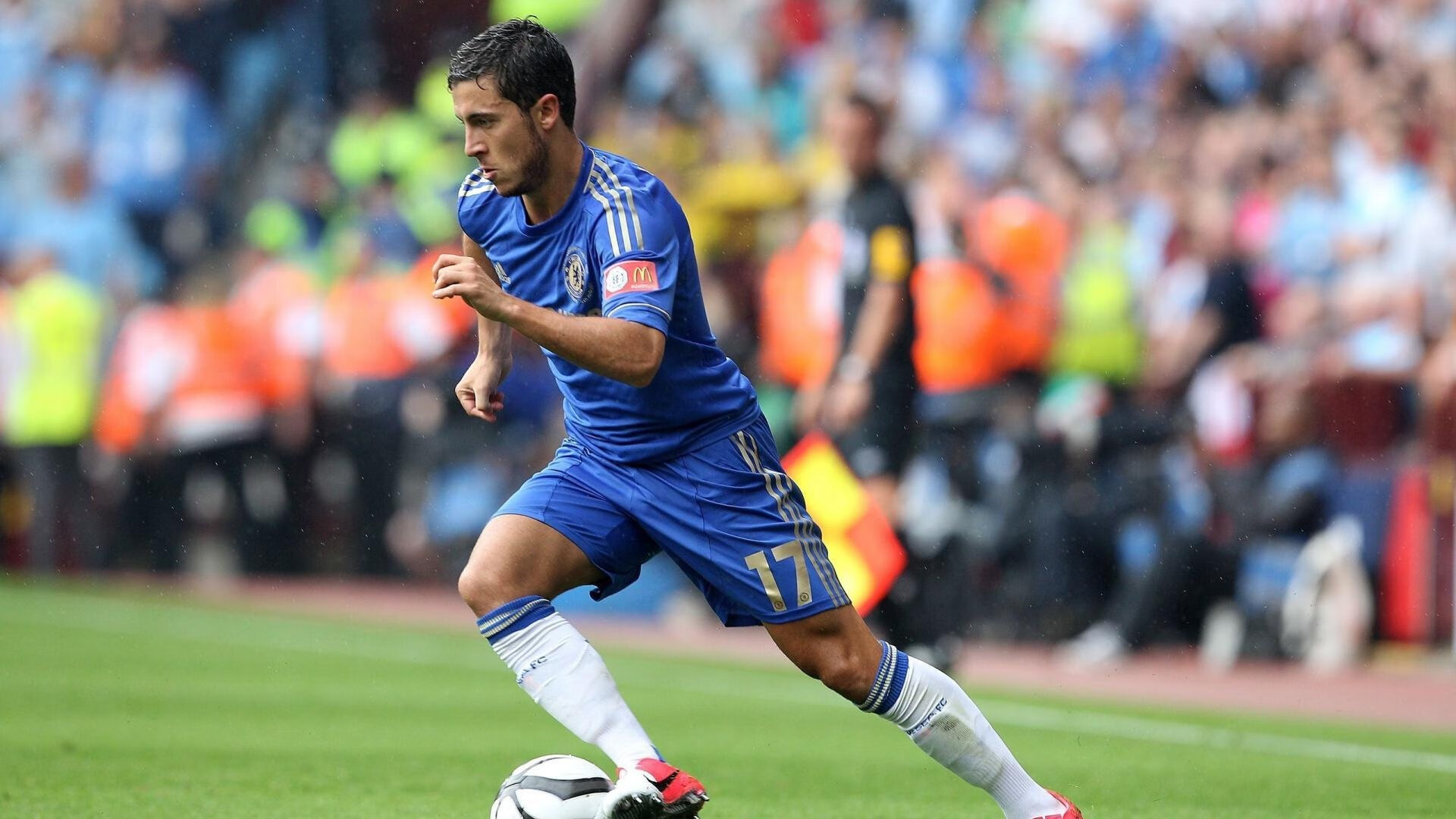 雷霆防守锁死深圳队,西亚卡姆成关键先生