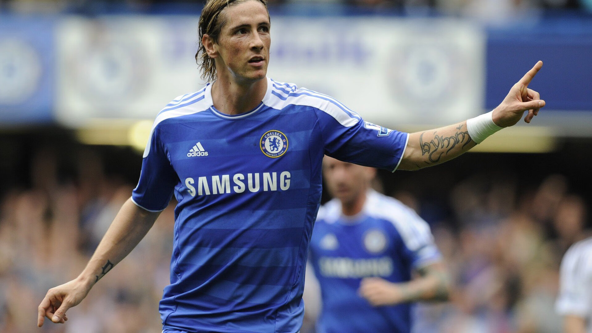 绝境重生,范弗利特在湖人对阵掘金的自我救赎之战